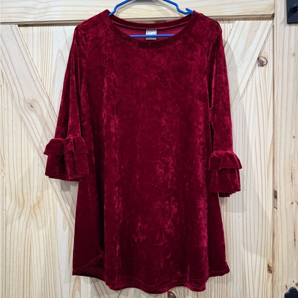 Women’s Dark Red Quarter Sleeve Top